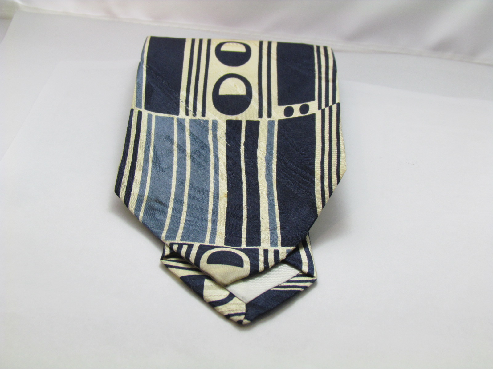 Cream, Black and Blue Geometric – Love Our Ties